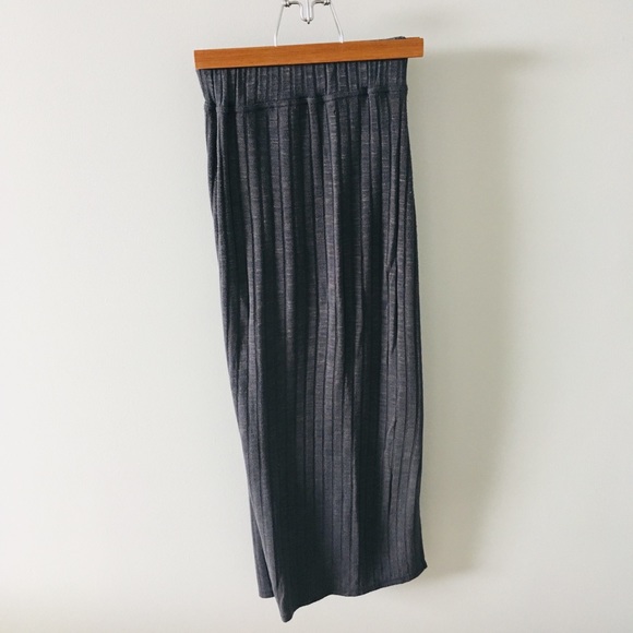 2 for $30 🎀 Wilfred Free - Verushka Skirt - Picture 4 of 6